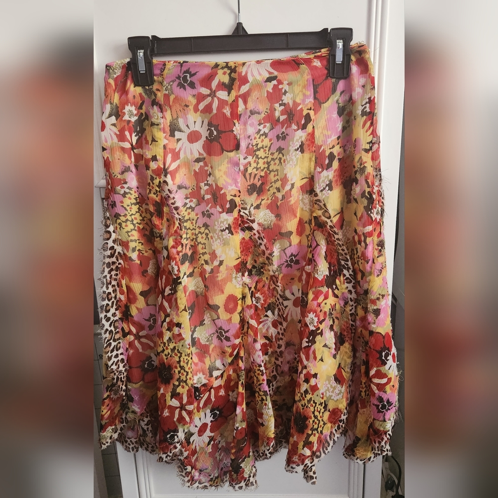 Tease Flowy Floral Skirt Size S Petite